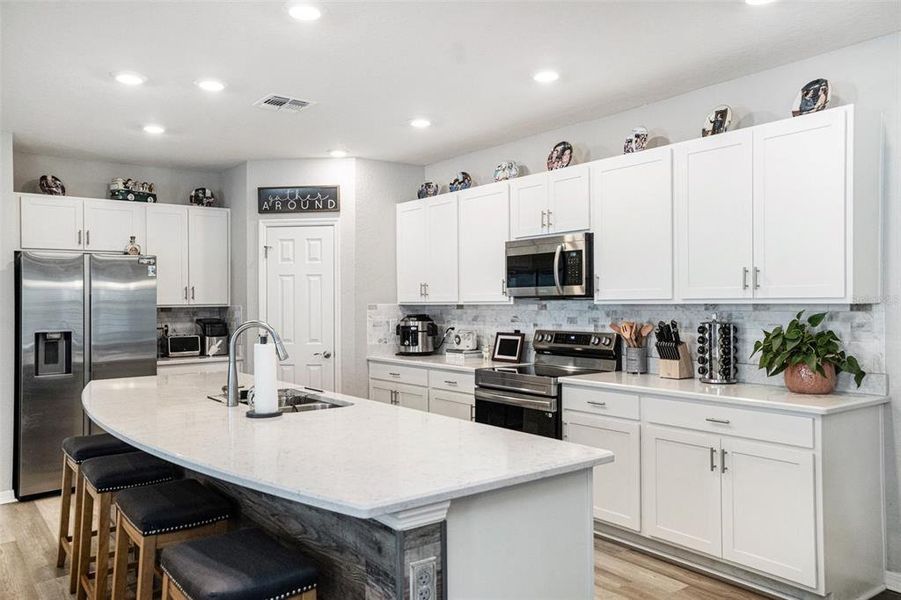 Furnished interior view inside a new home in , Zephyrhills (Image 13). Furnished interior view inside a new home in , Zephyrhills (Image 13).