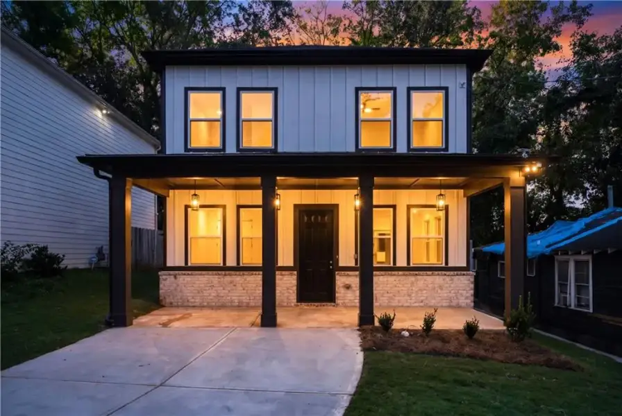 Exterior details and patio area of a home in , Atlanta (Image 25).