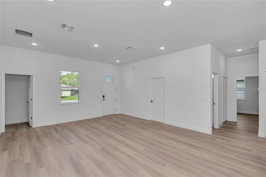 Spacious, unfurnished interior of a new home in , Citrus Springs (Image 29). Spacious, unfurnished interior of a new home in , Citrus Springs (Image 29).