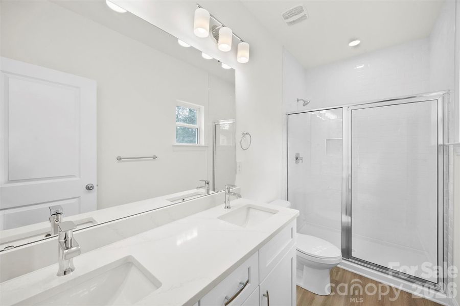 Furnished interior view inside a new home in , Gastonia (Image 13).