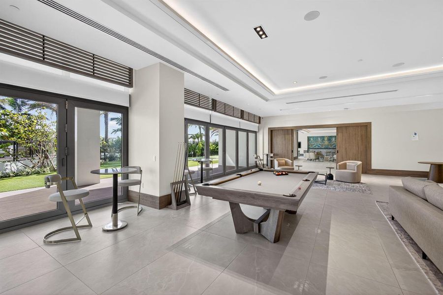Club room Club room