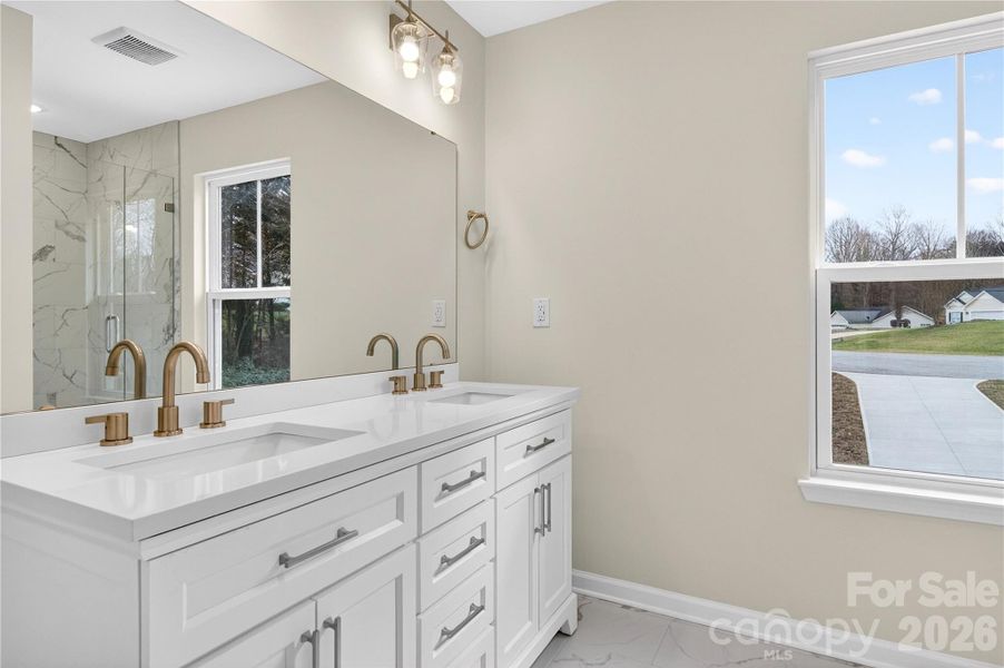 Image 38 of a home in .