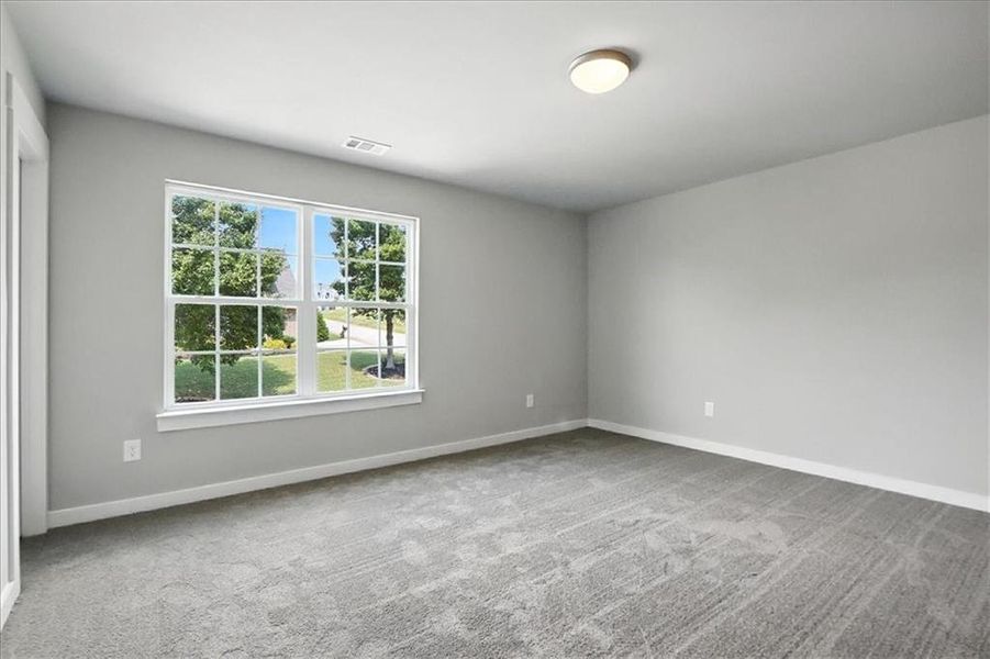 Spacious, unfurnished interior of a new home in , Jefferson (Image 49).
