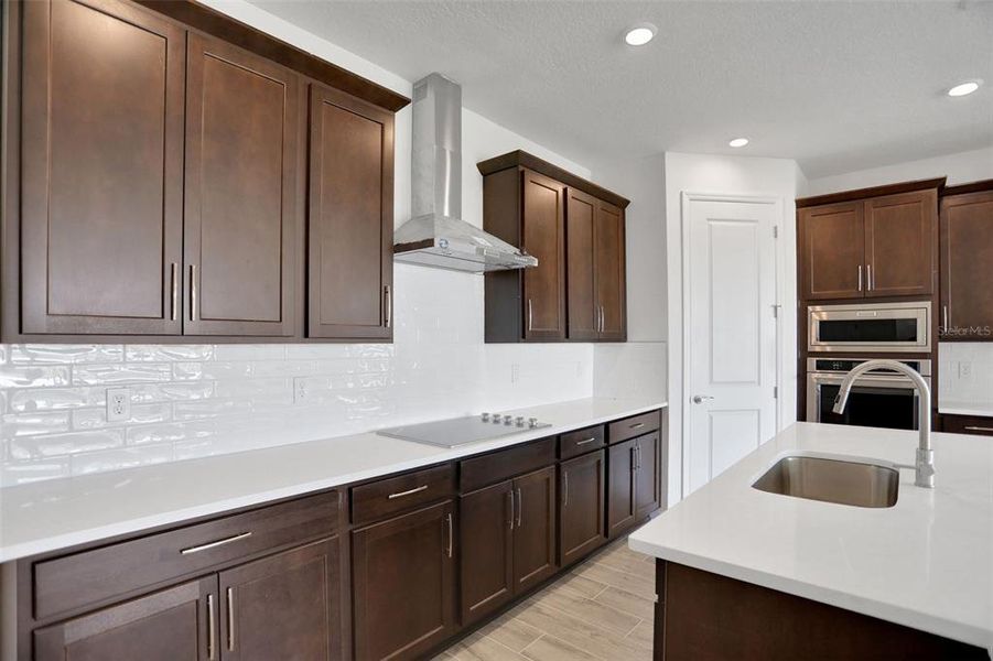 Furnished interior view inside a new home in Turnleaf, Punta Gorda (Image 5). Furnished interior view inside a new home in Turnleaf, Punta Gorda (Image 5).
