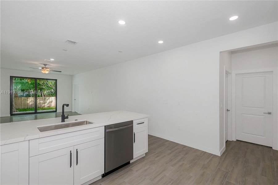 Furnished interior view inside a new home in , Oakland Park (Image 8). Furnished interior view inside a new home in , Oakland Park (Image 8).