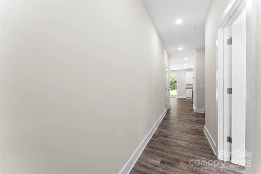 Spacious, unfurnished interior of a new home in , Gastonia (Image 19).