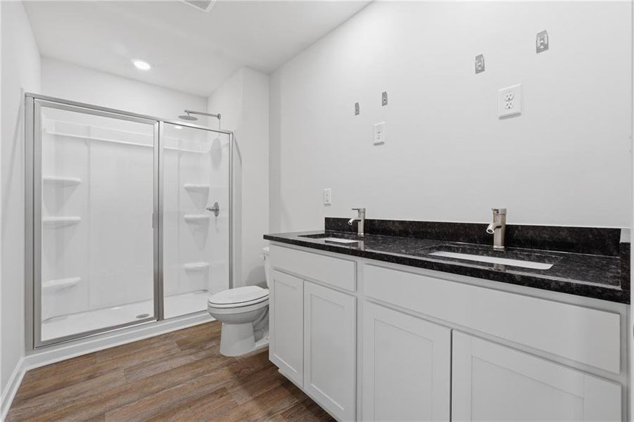 Furnished interior view inside a new home in Moss Creek, Hogansville (Image 6).