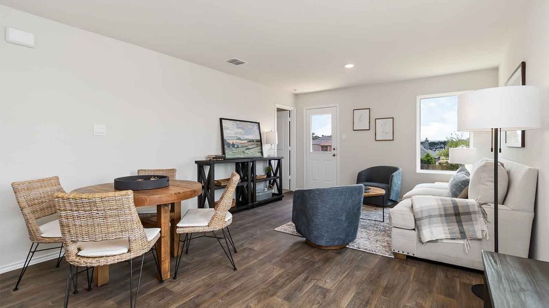 Representative furnished interior of a home built from the Atlanta by D.R. Horton in Watermark, Alvin (Image 9).