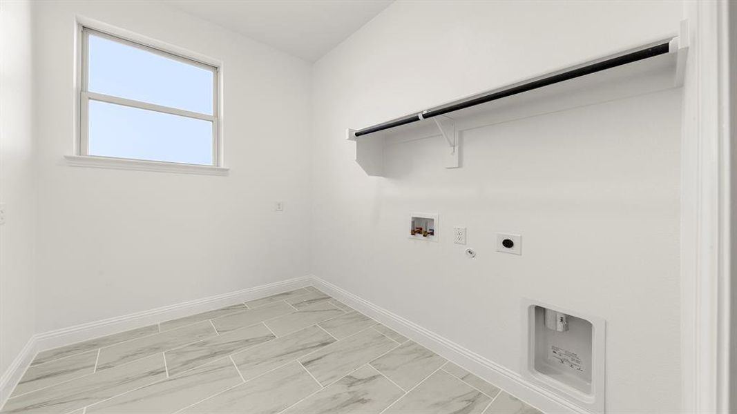 03. 469 Silent Pond - Utility 03. 469 Silent Pond - Utility