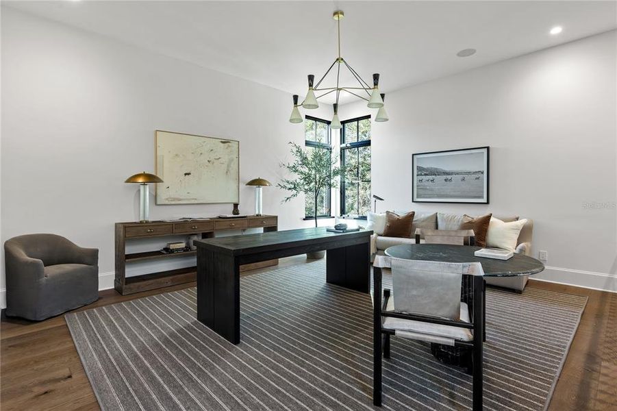 Furnished interior view inside a new home in , Windermere (Image 48).