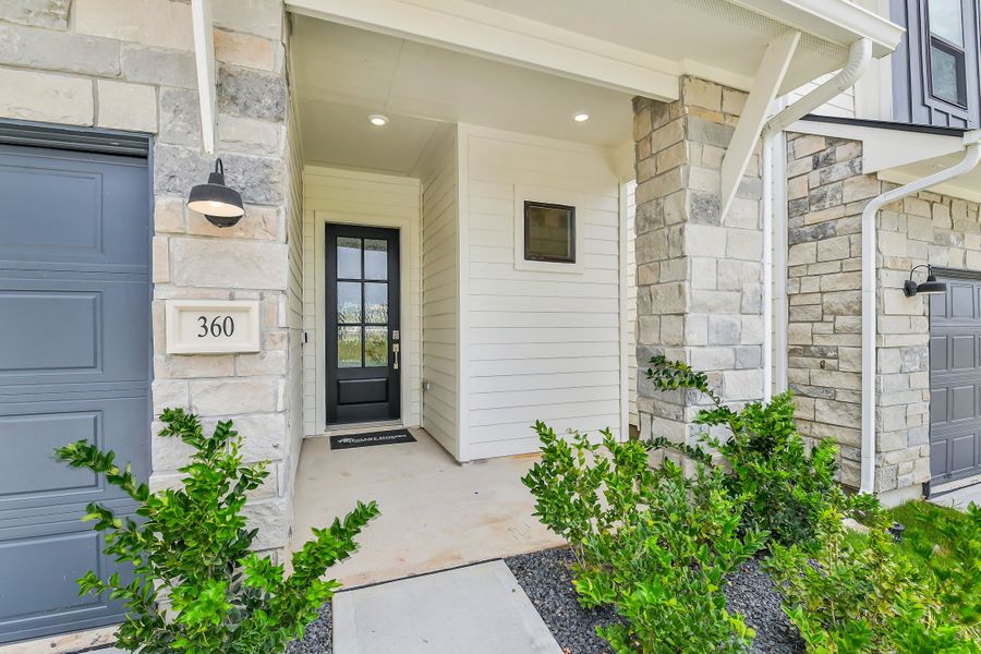 Exterior details and patio area of a home in Summer Place  35', Montgomery (Image 3).