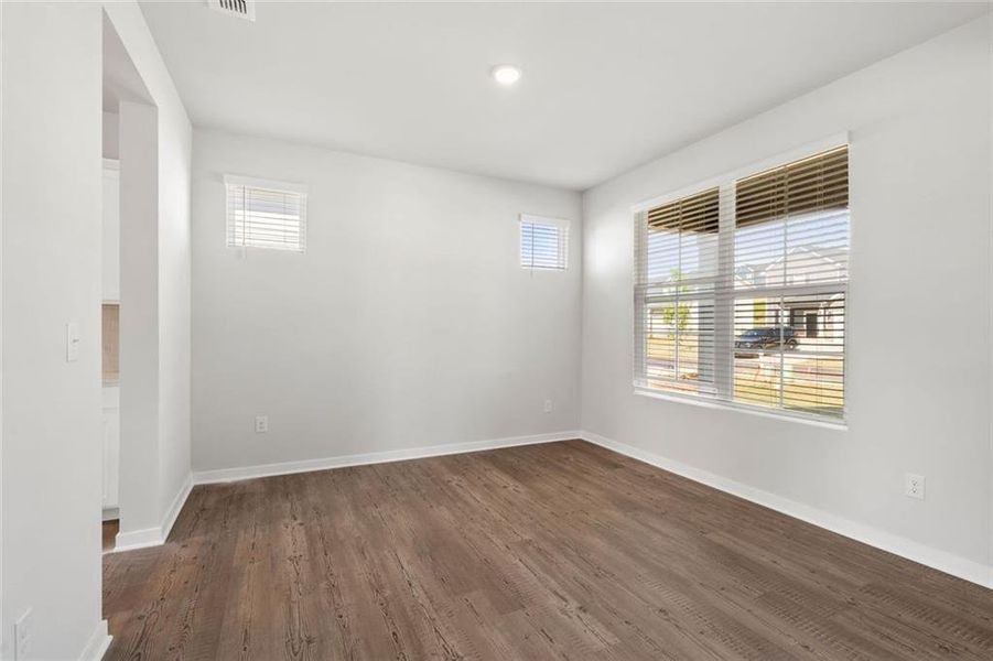 Spacious, unfurnished interior of a new home in Parkview Estates, South Fulton (Image 16). Spacious, unfurnished interior of a new home in Parkview Estates, South Fulton (Image 16).