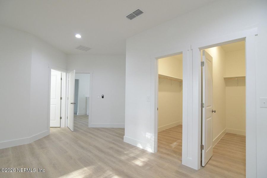 Spacious, unfurnished interior of a new home in , Jacksonville (Image 32). Spacious, unfurnished interior of a new home in , Jacksonville (Image 32).