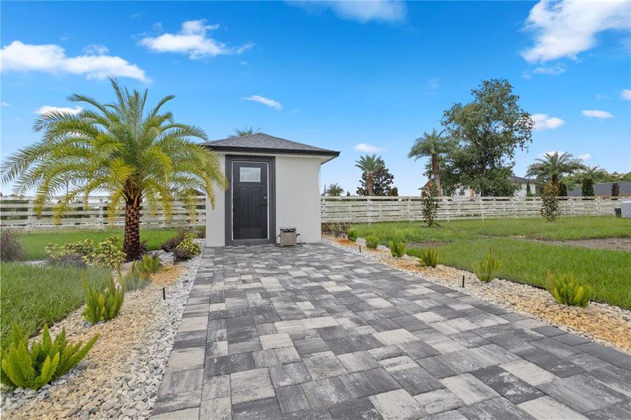 Image 75 of a home in .