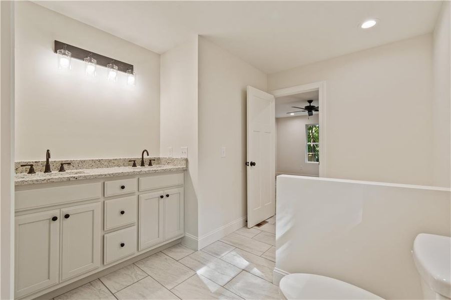 Furnished interior view inside a new home in , Dahlonega (Image 7).