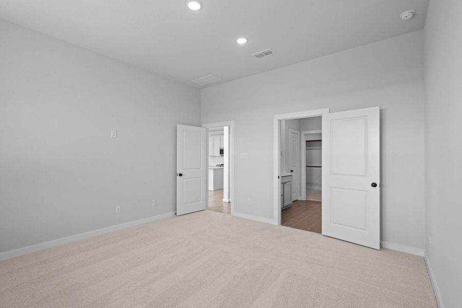 Spacious, unfurnished interior of a new home in Jubilee 45', 70', Hockley (Image 16). Spacious, unfurnished interior of a new home in Jubilee 45', 70', Hockley (Image 16).