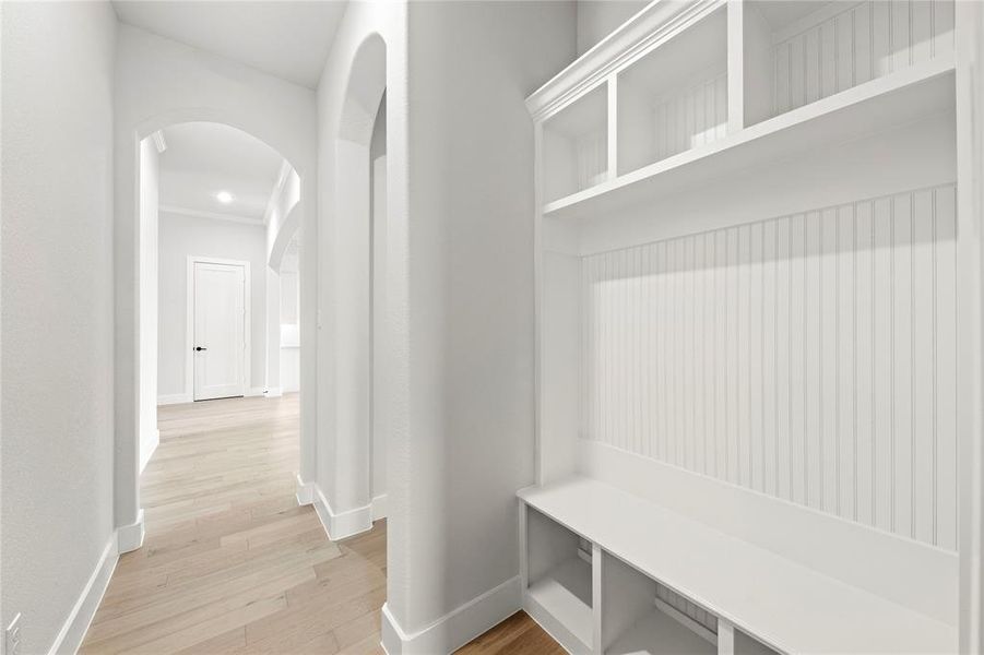 18. 160 Waterview - Mud