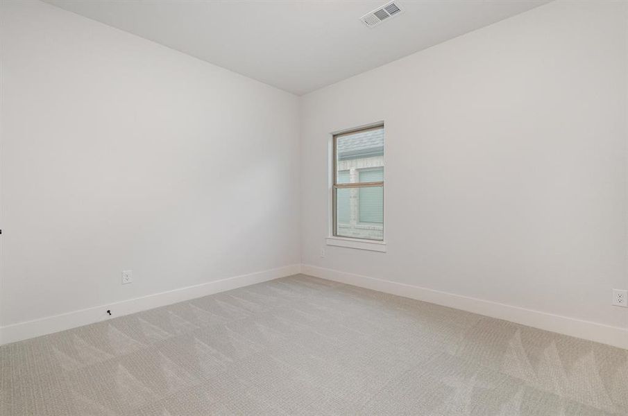 Spacious, unfurnished interior of a new home in Cambridge Crossing 50', Celina (Image 16).