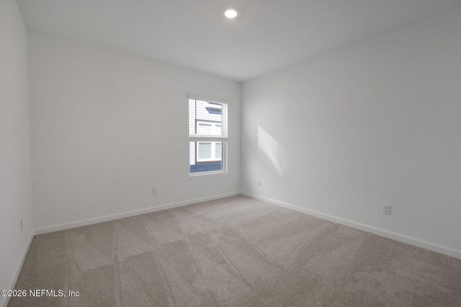 Spacious, unfurnished interior of a new home in Wilford Oaks, Orange Park (Image 39).