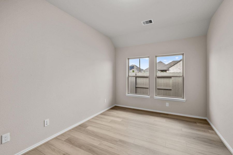 Spacious, unfurnished interior of a new home in Pomona 50' & 55', Manvel (Image 21).