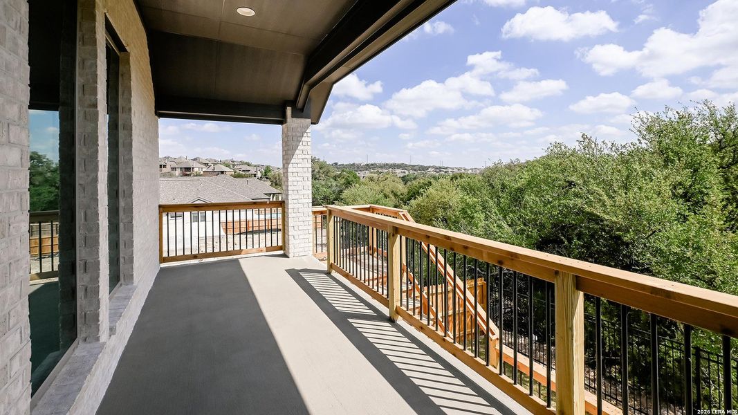 Exterior details and patio area of a home in Johnson Ranch, Bulverde (Image 4).