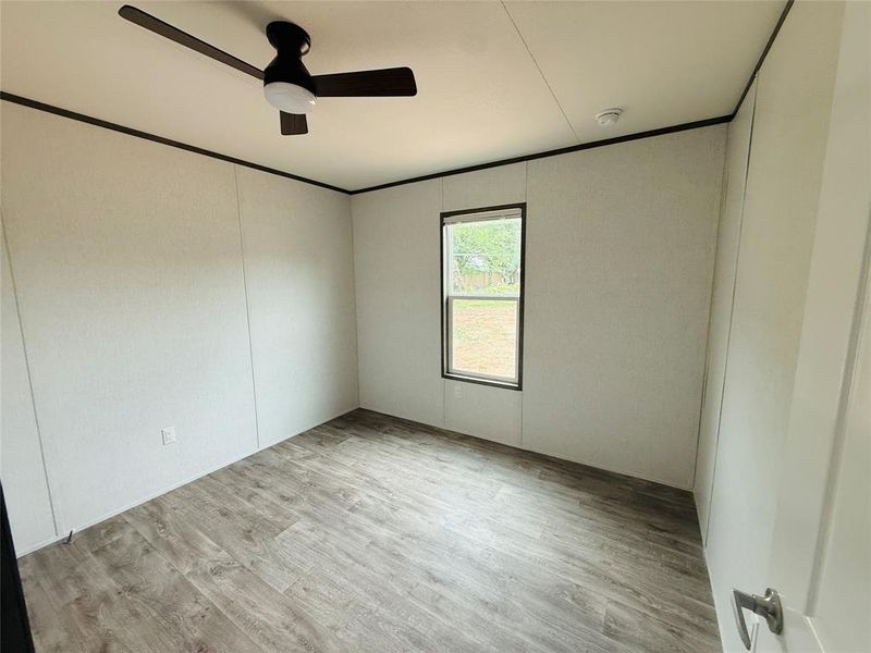 Spacious, unfurnished interior of a new home in , Granbury (Image 20).