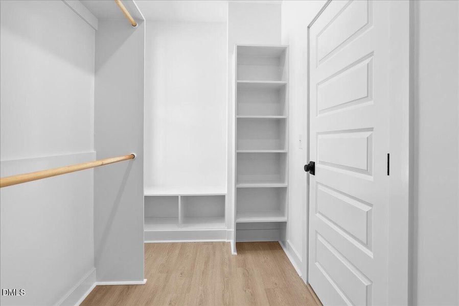 22-DSC03100 22-DSC03100