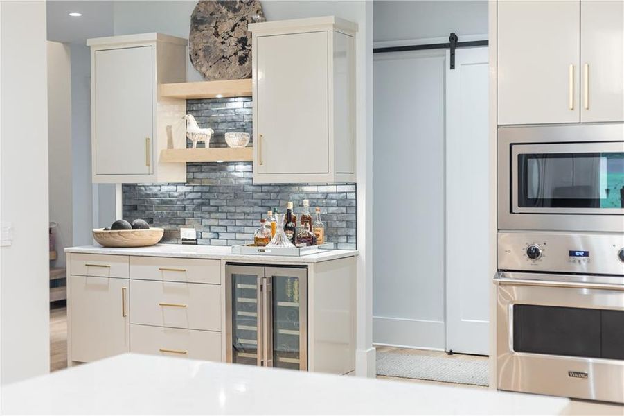 Furnished interior view inside a new home in , Marietta (Image 72).