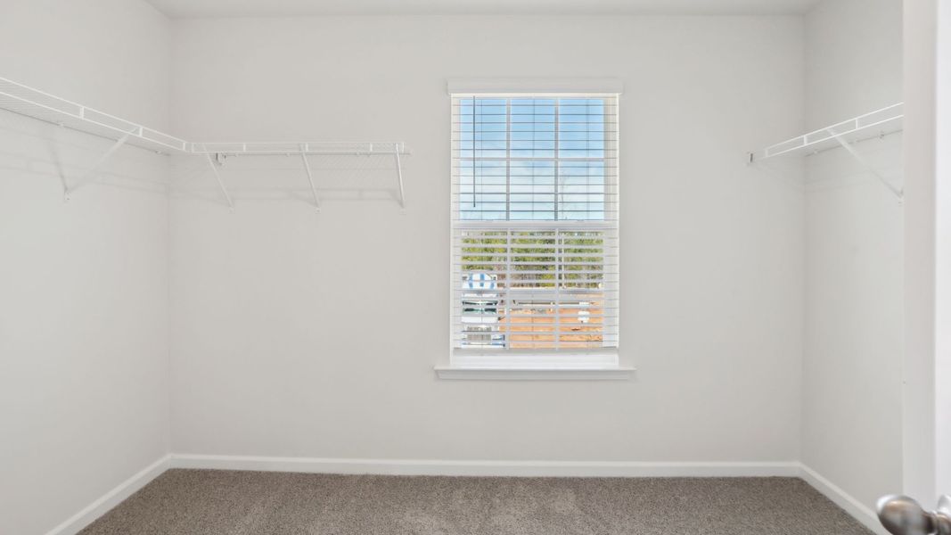 Spacious, unfurnished interior of a new home in Granite Falls, Lancaster (Image 23). Spacious, unfurnished interior of a new home in Granite Falls, Lancaster (Image 23).