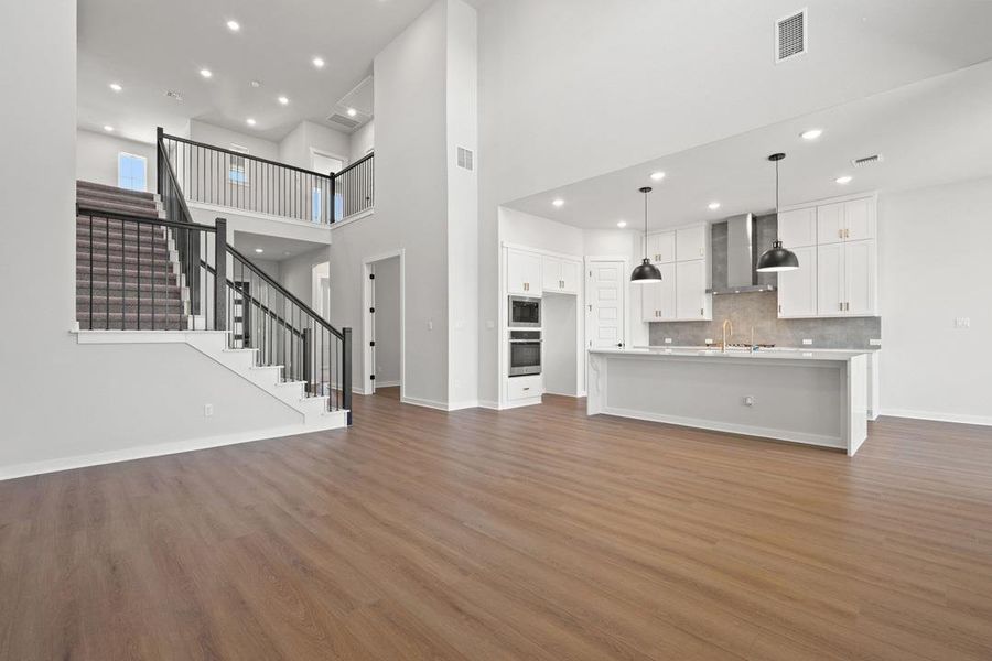 Image 38 of a home in Lariat.