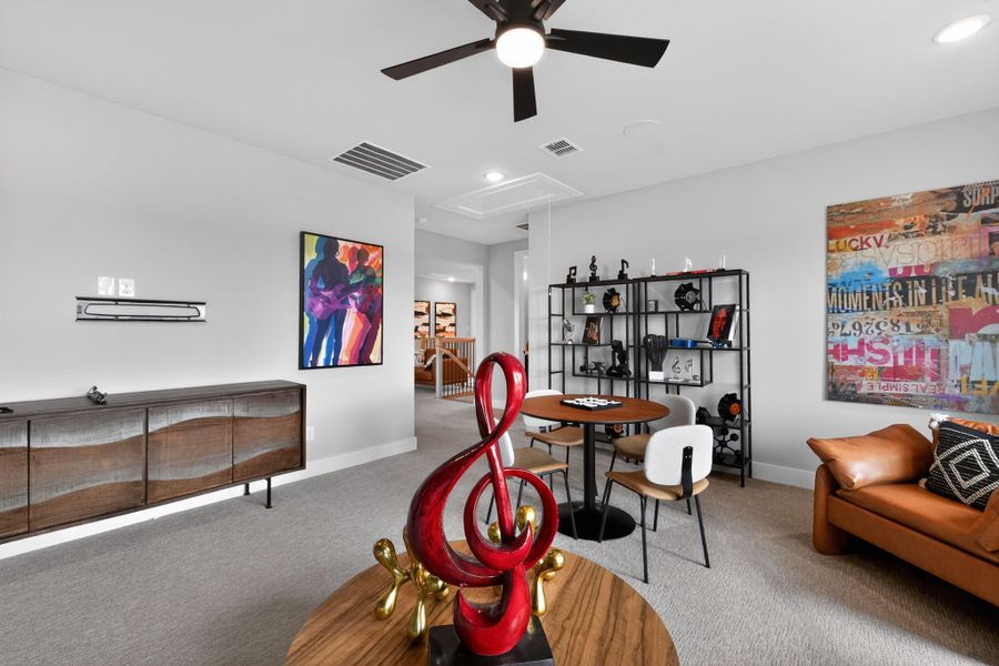 Furnished interior view inside a new home in Highland Crossing, Celina (Image 20).