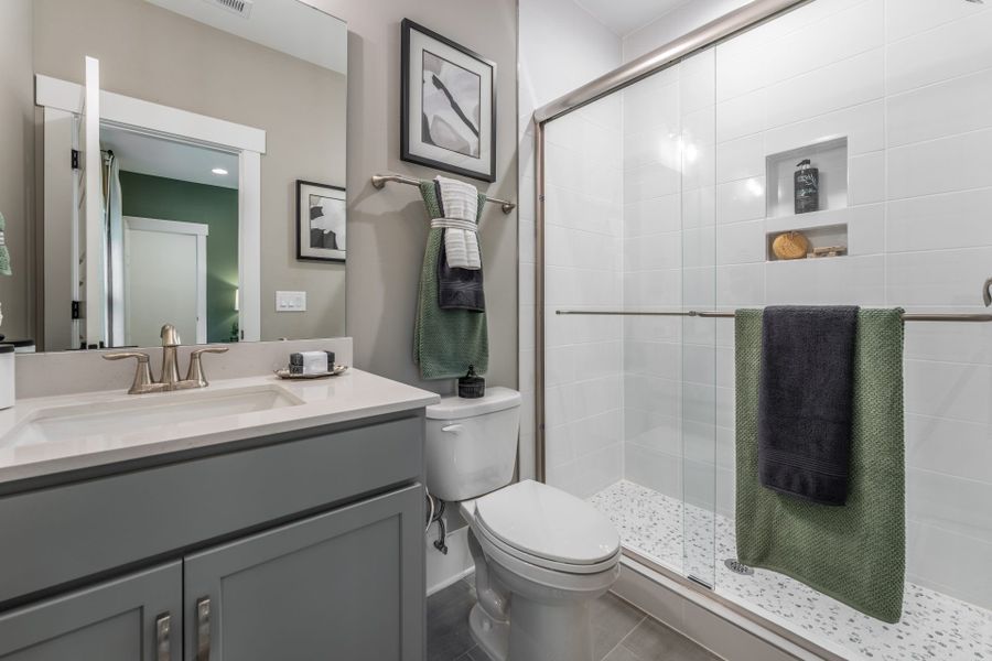 50. HHHunt Homes Crawford- Bedroom 2 bathroom