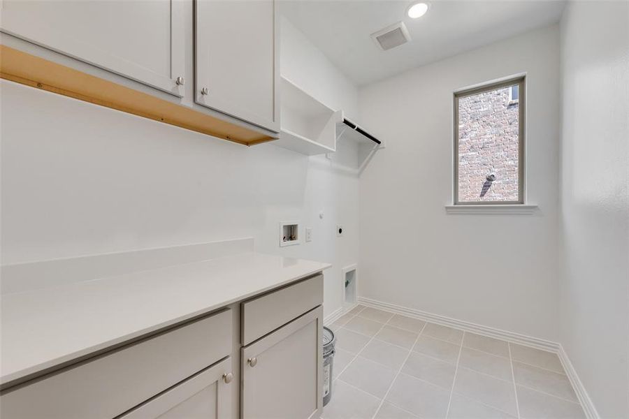 Image 29 of a home in Sutton Fields.