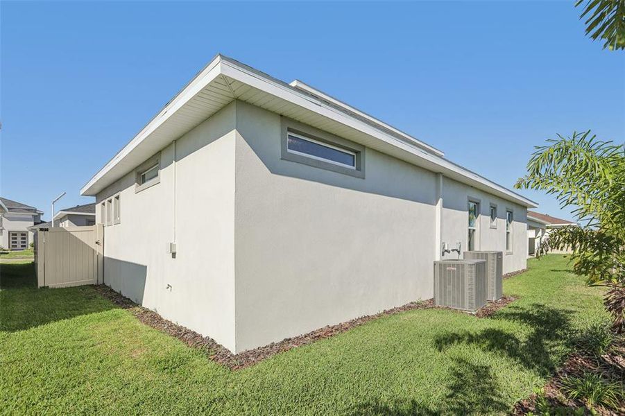Exterior details and patio area of a home in Eagles Cove at Mirada, San Antonio (Image 2).
