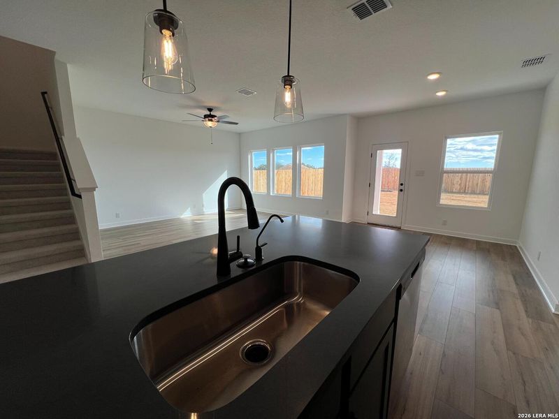 Close-up of interior finishes inside a home in Nopal Valley, San Antonio (Image 16).
