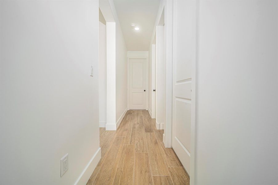 Image 27 of a home in .