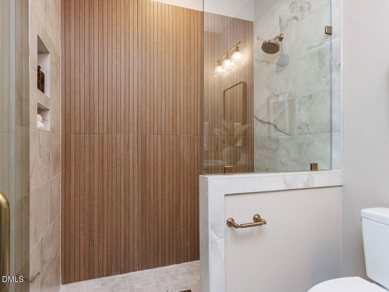 039-1280x960-bathroom 039-1280x960-bathroom