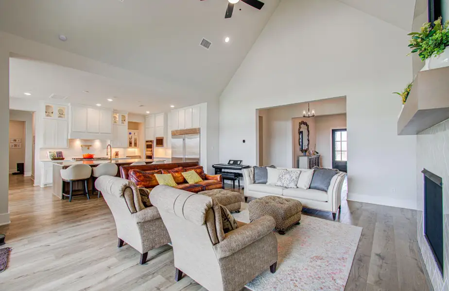 Furnished interior view inside a new home in , Manvel (Image 30).