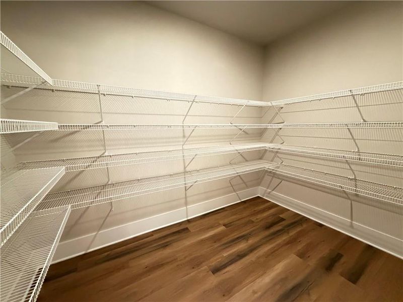 Spacious, unfurnished interior of a new home in , Jefferson (Image 43).