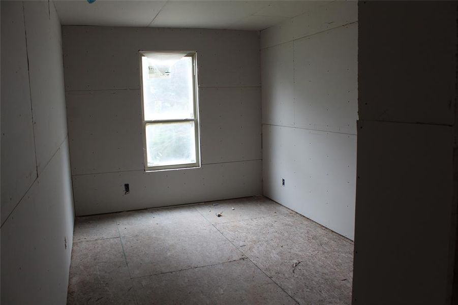 Spacious, unfurnished interior of a new home in , Malakoff (Image 5). Spacious, unfurnished interior of a new home in , Malakoff (Image 5).