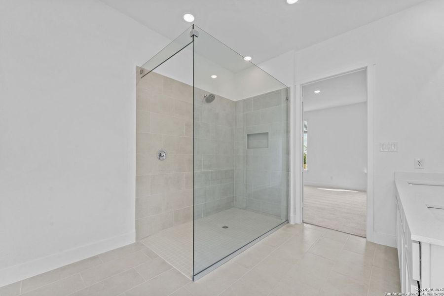 Spacious, unfurnished interior of a new home in , New Braunfels (Image 14). Spacious, unfurnished interior of a new home in , New Braunfels (Image 14).