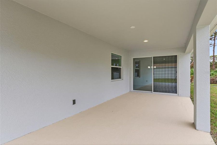 Exterior details and patio area of a home in , Palm Bay (Image 28).