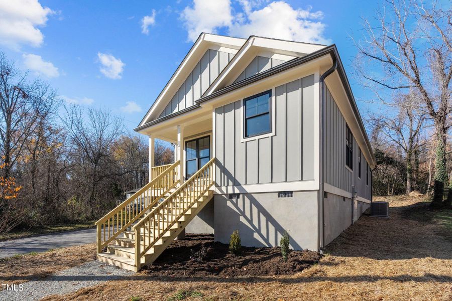 8-web-or-mls-DSC00212 8-web-or-mls-DSC00212