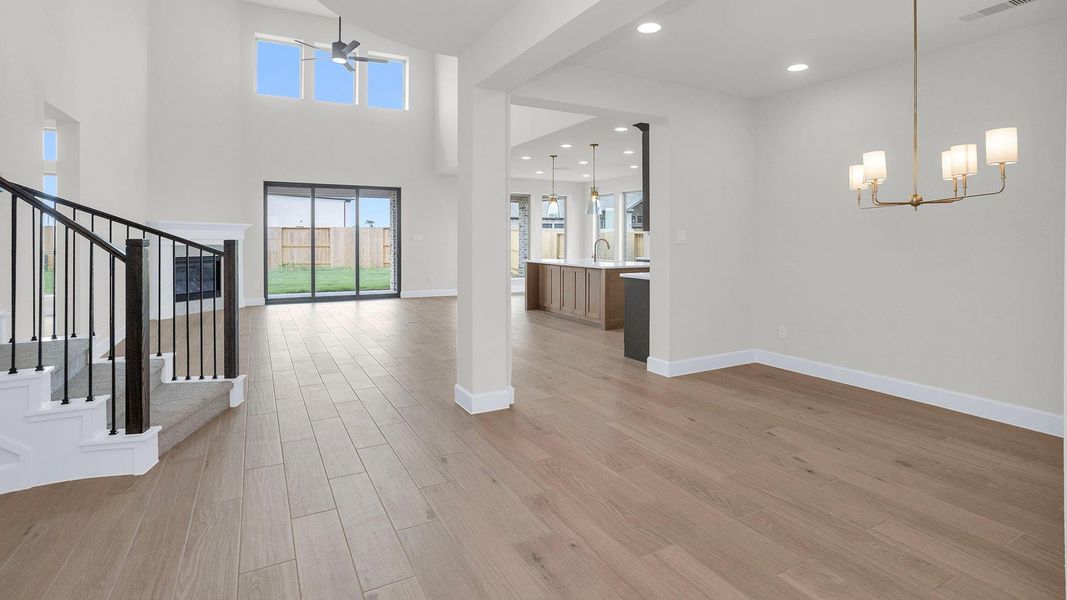 Spacious, unfurnished interior of a new home in Meridiana, Manvel (Image 10).