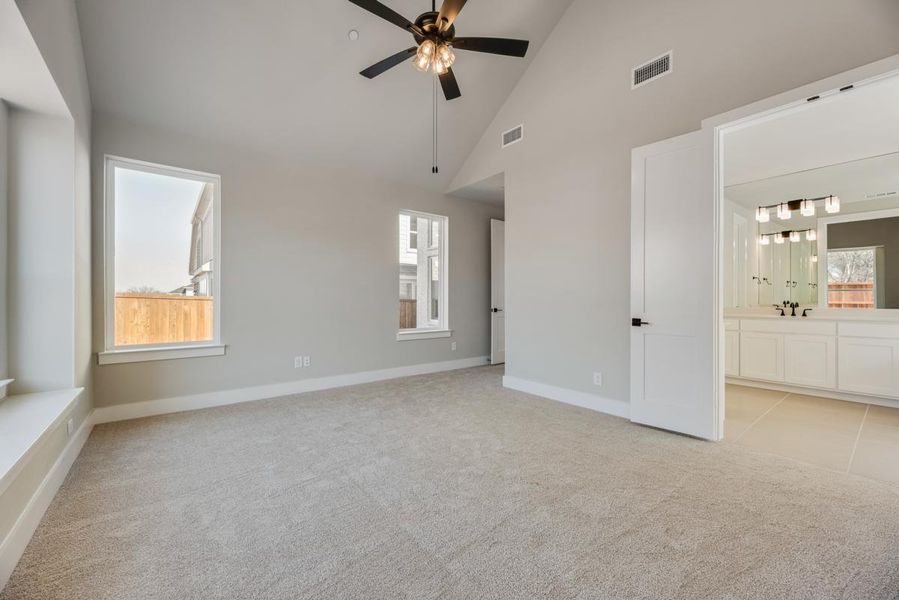 Spacious, unfurnished interior of a new home in Providence Cove, McKinney (Image 18).