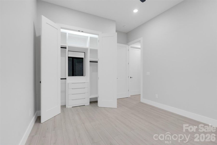 Spacious, unfurnished interior of a new home in , Leicester (Image 30).