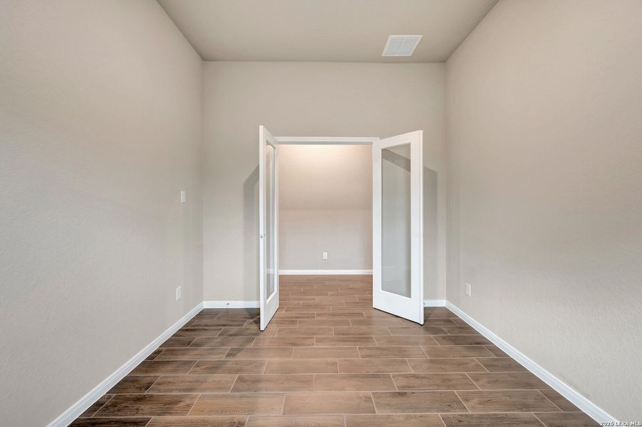 Spacious, unfurnished interior of a new home in Chaparral Ranch, Floresville (Image 23). Spacious, unfurnished interior of a new home in Chaparral Ranch, Floresville (Image 23).