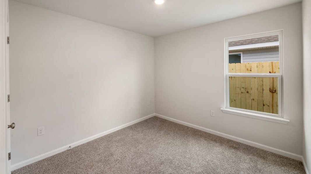 Spacious, unfurnished interior of a new home in Liberty, Panama City (Image 15).