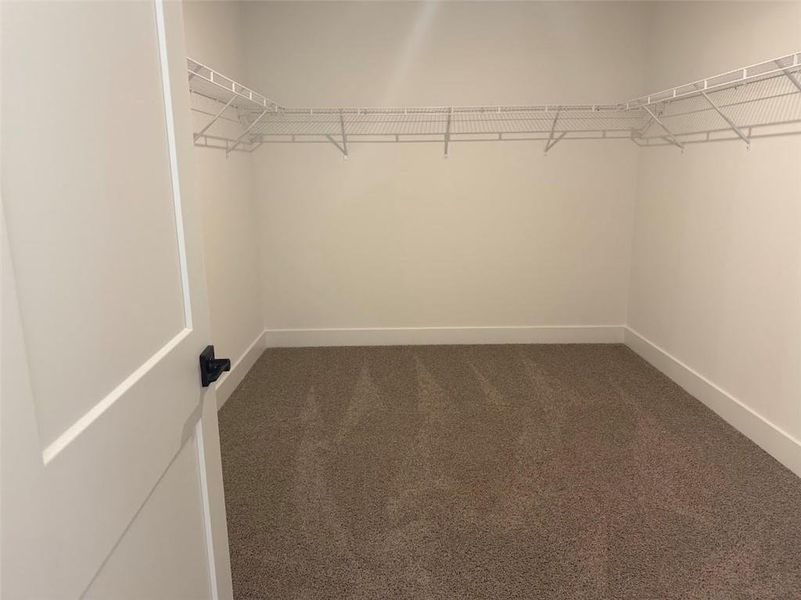 Spacious, unfurnished interior of a new home in Thunder Ridge, Dawsonville (Image 19). Spacious, unfurnished interior of a new home in Thunder Ridge, Dawsonville (Image 19).