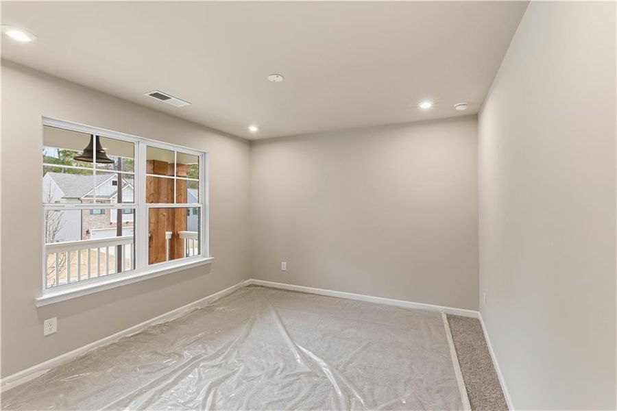 Spacious, unfurnished interior of a new home in The Overlook at Factory Shoals, Mableton (Image 9).